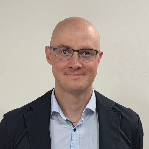 Dr. Artem Shelmanov